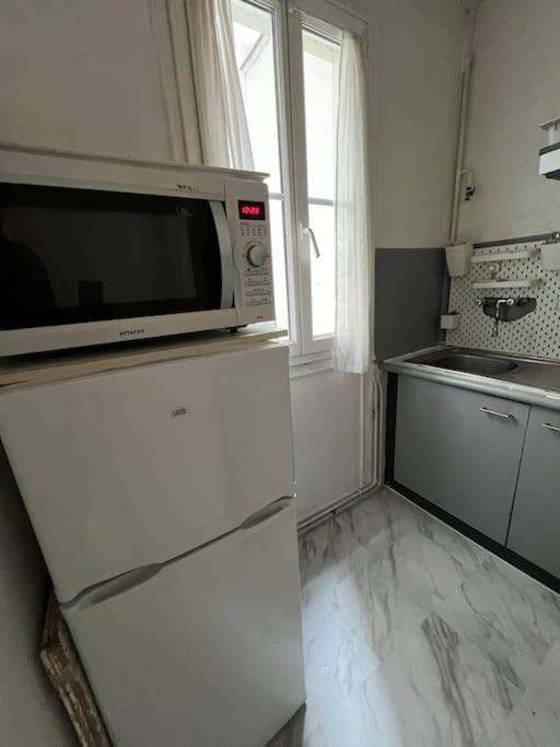 Montmartre Joli 2 Pieces Au Pied Du Sacre Coeur Apartment Париж Екстериор снимка