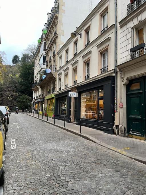 Montmartre Joli 2 Pieces Au Pied Du Sacre Coeur Apartment Париж Екстериор снимка